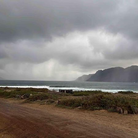 Famara, Apto. En Zona Tranquila A 200M Del Mar. Exterior foto